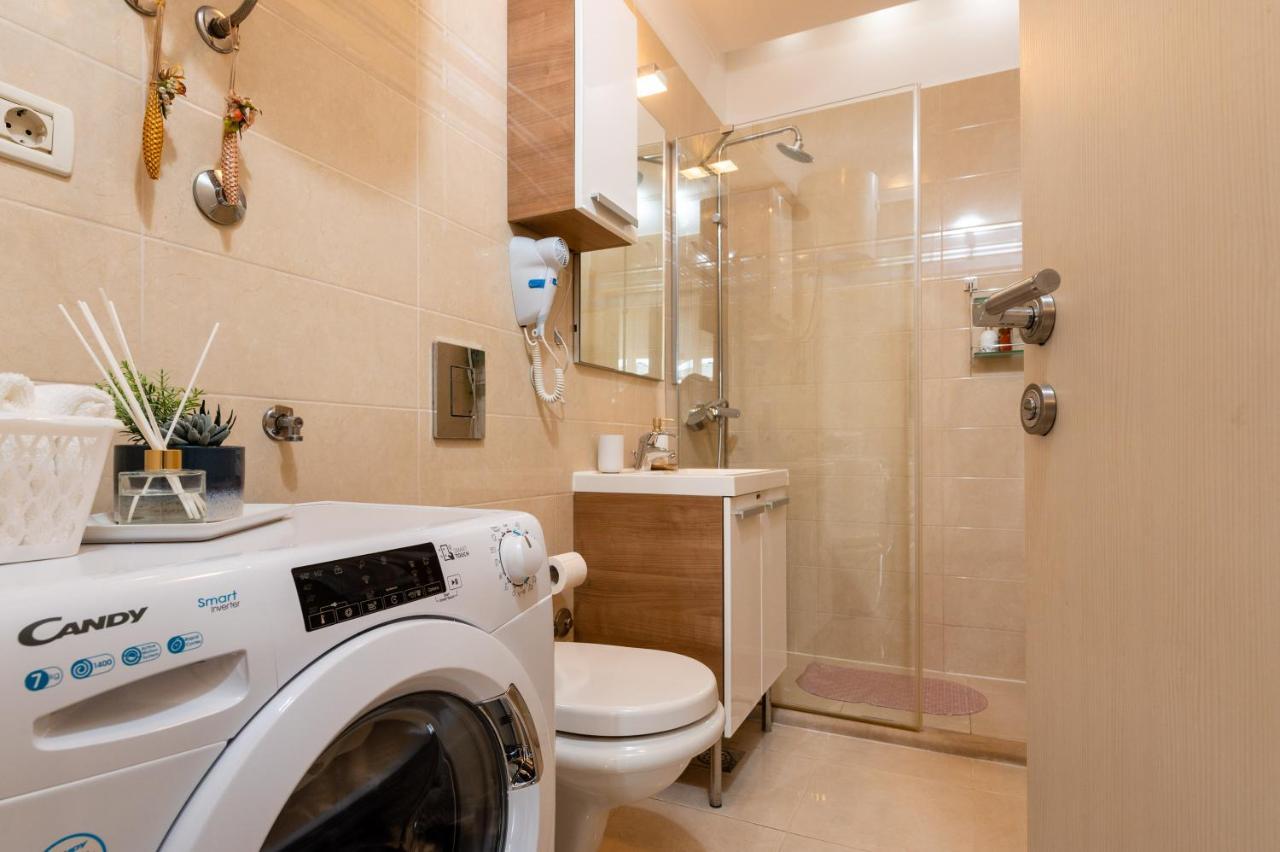 Apartmán Luxa 5 Min Old Town, 10 Min Airport