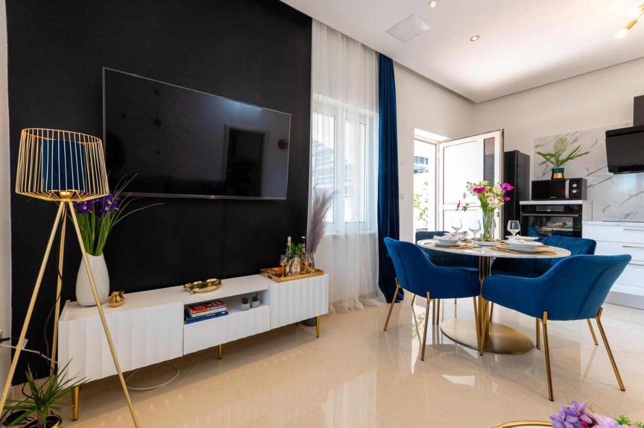 Apartmán Luxa 5 Min Old Town, 10 Min Airport *