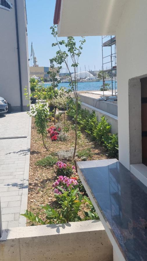Apartmán Luxa 5 Min Old Town, 10 Min Airport